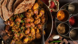 Kitchen Hacks: వర్కింగ్ ఉమెన్ కోసమే ఈ సింపుల్ కిచెన్ టిప్స్.. ఈజీగా వంట చేసుకోండి..