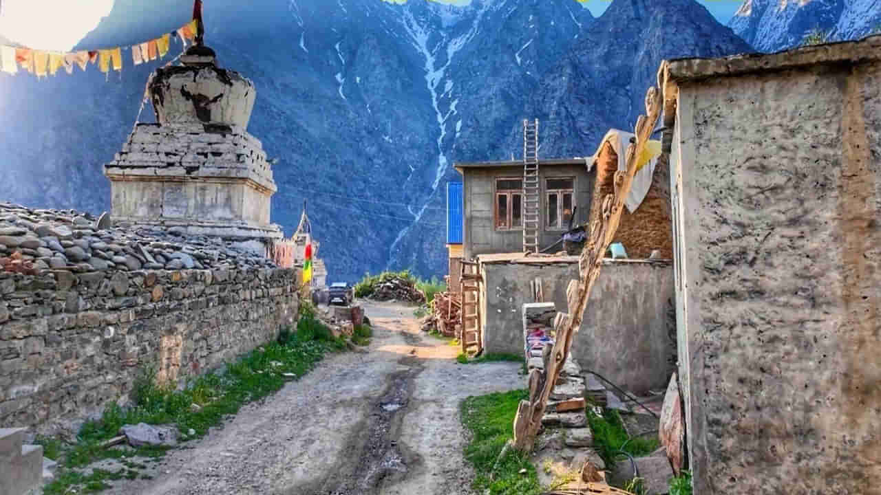 Khagsar: మన దేశంలో ఈ గ్రామంలో ఎప్పుడూ ఎండ వేడి ఉండదు.. అందాలను చూడడానికి రెండు కళ్ళు చాలవు..