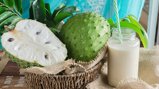 Coconut Oil: ప్రతి రోజూ టీ స్పూన్‌ చొప్పున కొబ్బరినూనె తింటే.. ఎన్ని లాభాలో తెలుసా..?