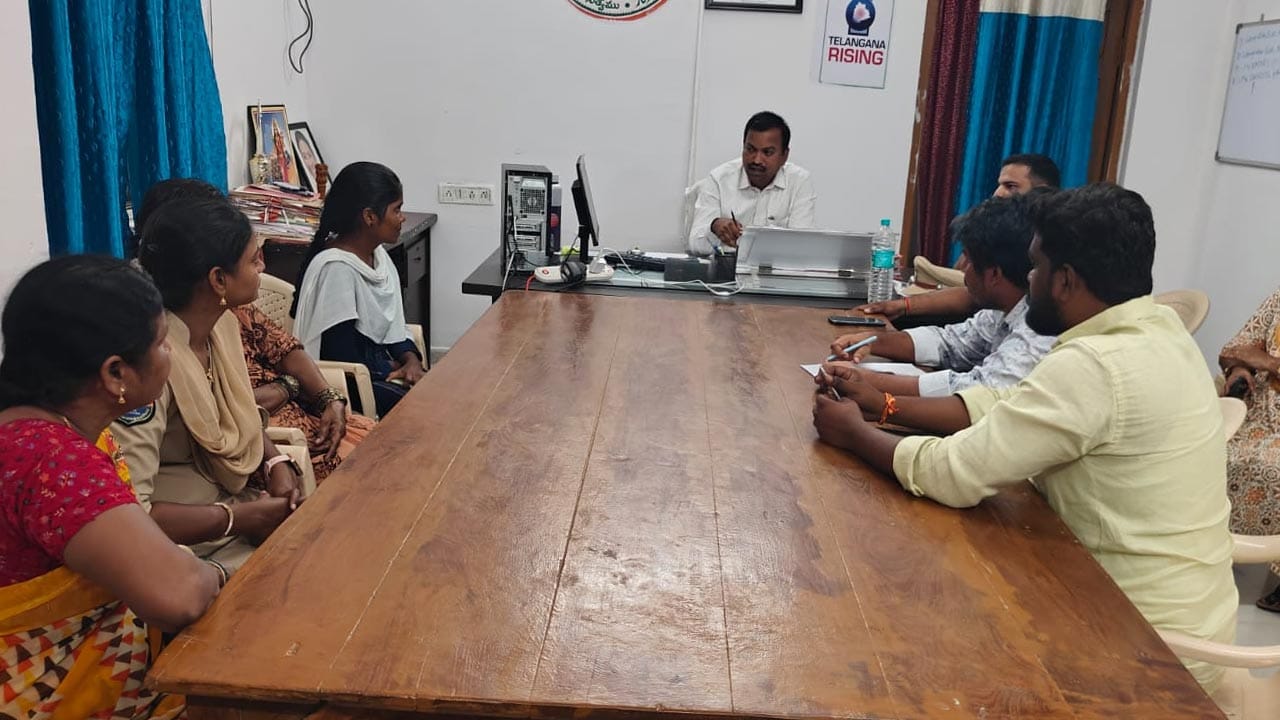 అమ్మాయి పేరు మీద 2 కోట్ల భూమి.. కొన్నేళ్లకు ఎంట్రీ ఇచ్చిన మేనమామ.. మధ్యలో పోలీసులు.. చివరకు..