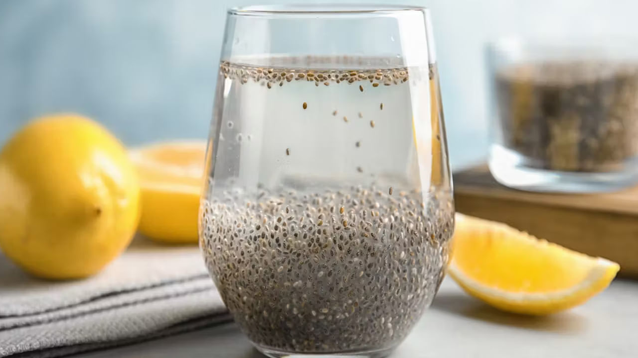 Lemon Water And Chia Seeds