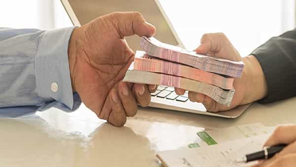 Early loan payments: బ్యాంకు రుణాన్ని ముందుగా చెల్లిస్తే ఇన్ని ప్రయోజనాలా..? అవేంటో తెలిస్తే షాక్