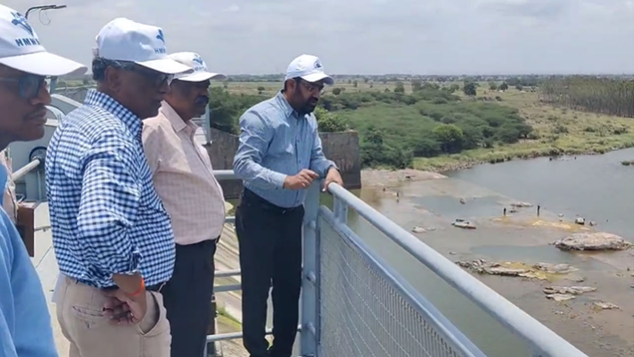 మంజీరా బ్యారేజీకి ఎలాంటి ముప్పులేదు.. పిల్లర్లకు పగుళ్లు వచ్చాయన్నది అవాస్తవం- జలమండలి ఎండీ అశోక్రెడ్డి