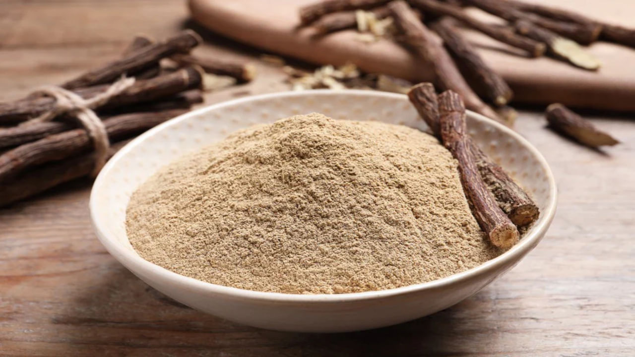 Ayurvedic herb: ఔషధాల గని.. అతిమధురంతో 40 రకాల వ్యాధులు మాయం Ayurvedic herb: ఔషధాల గని.. అతిమధురంతో 40 రకాల వ్యాధులు మాయం