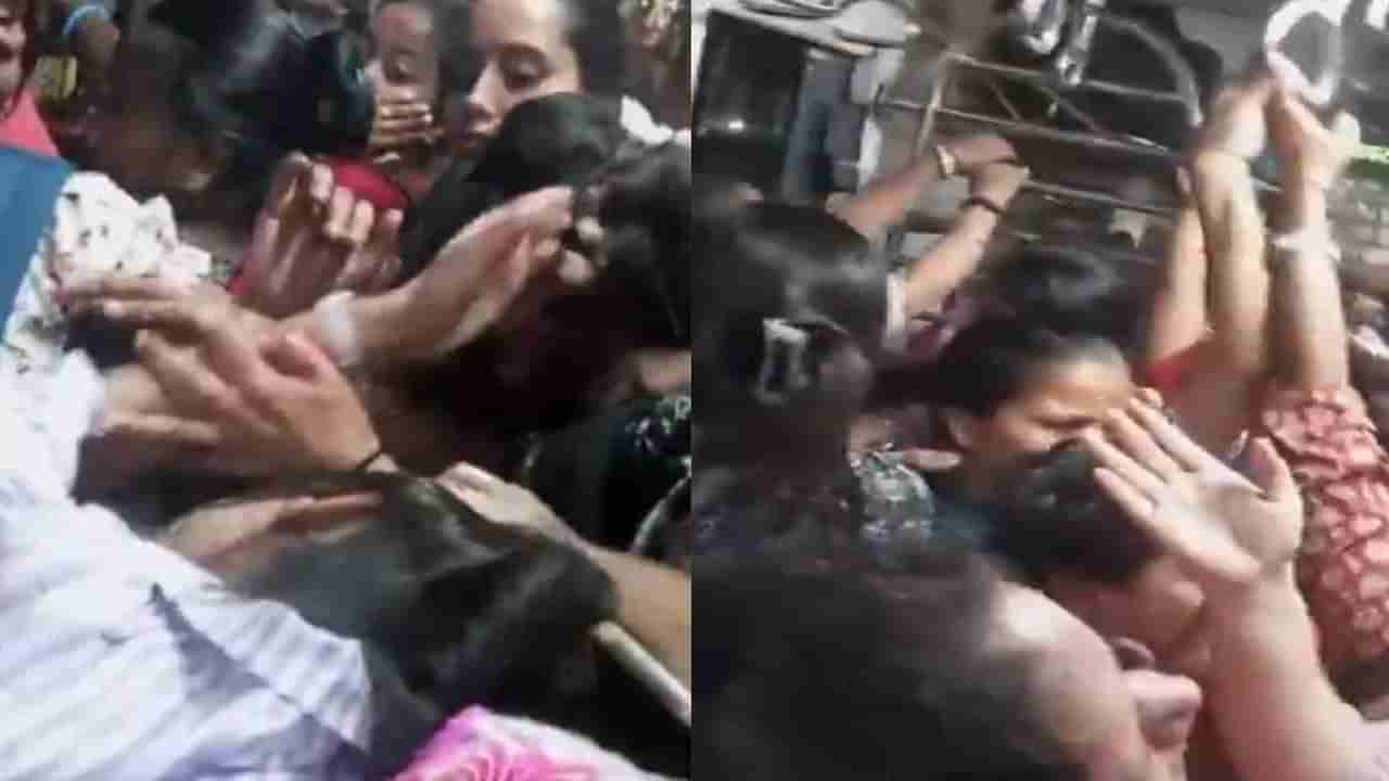 Viral Video: రన్నింగ్‌ ట్రైన్‌లో రక్తం వచ్చేలా కొట్టుకున్న మహిళలు.. వైరల్‌ అవుతున్న వీడియో!