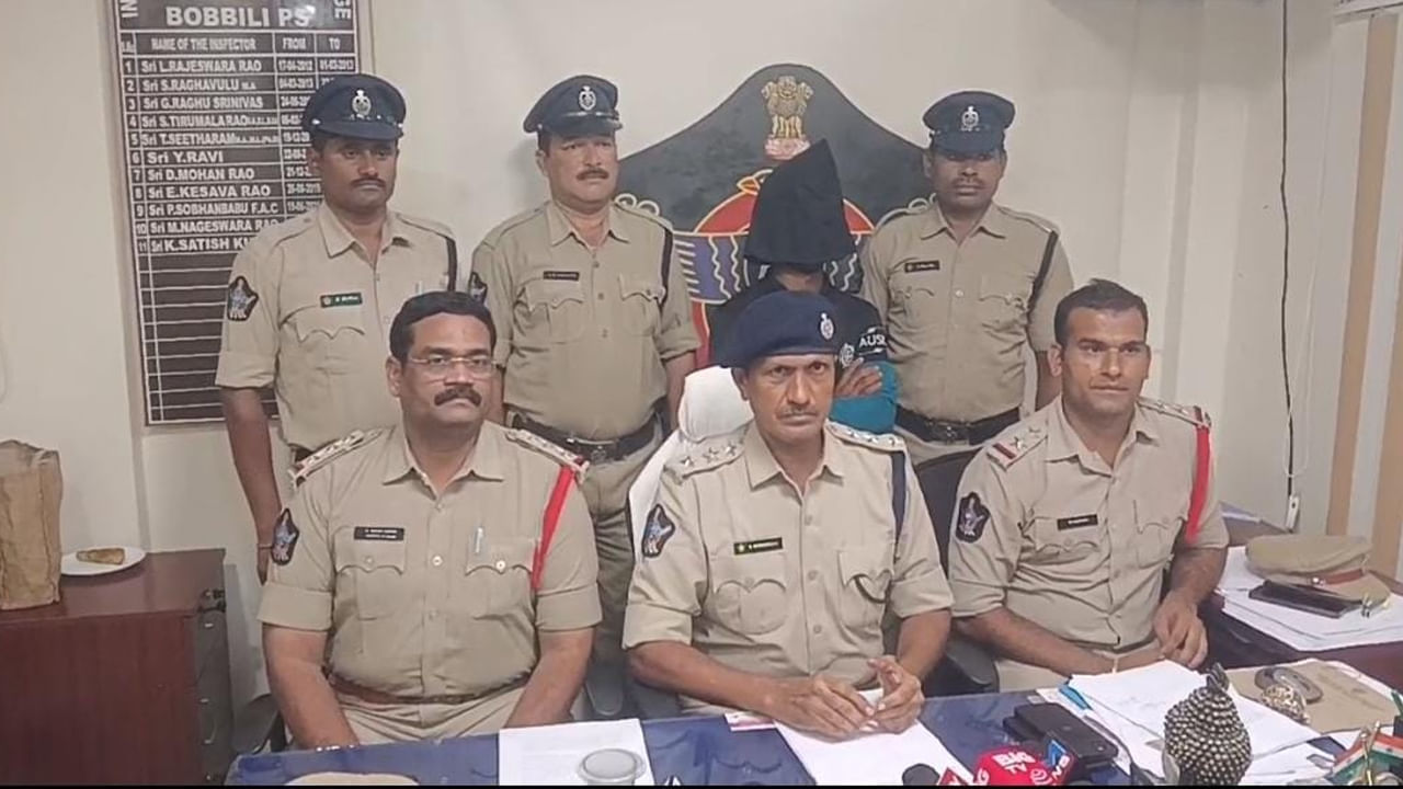 Bobbili: వివాహేతర సంబంధానికి అడ్డుగా ఉన్నాడని ప్రియురాలి తండ్రిని హతమార్చిన ప్రియుడు
