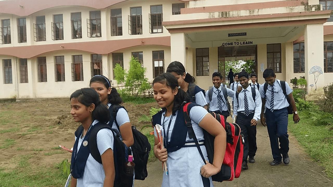 Navodaya Vidyalayas: గ్రామీణ ప్రాంత విద్యార్థులకు గుడ్ న్యూస్.. కొత్త నవోదయ విద్యాలయాల ప్రారంభం ఎప్పుడంటే!