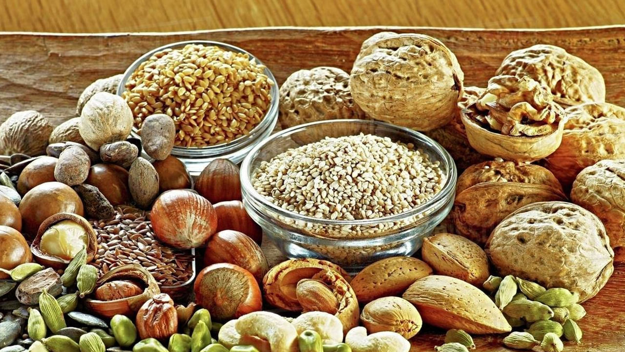 Nuts And Cereals