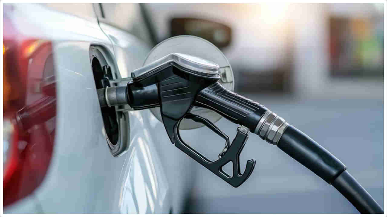 Tech News: పెట్రోల్ ఇంజిన్ కారులో డీజిల్ నింపితే ఏమవుతుందో తెలుసా..? ఇలా జరిగితే వెంటనే ఏం చేయాలి?