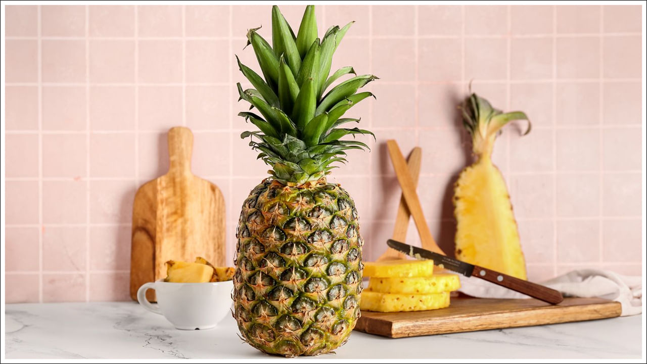 Pineapple: పైనాపిలే కదా అని తీసిపారేయకండి.. ప్రయోజనాలు తెలిస్తే షాకవుతారు!