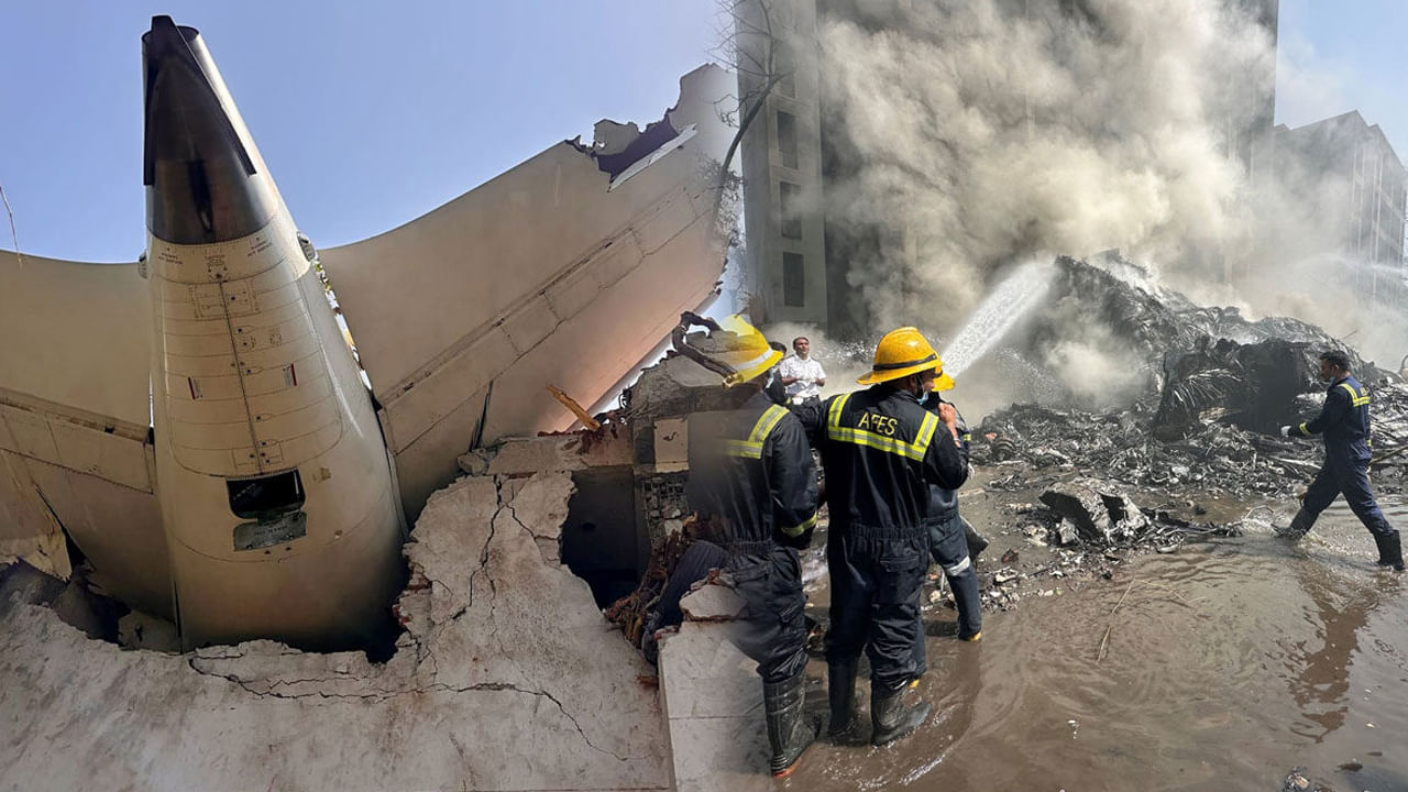 గణపతిబప్ప మొరియా.! విమాన ప్రమాదం నుంచి మహిళను కాపాడిన గణేషుడు.. ఎలాగంటే.?