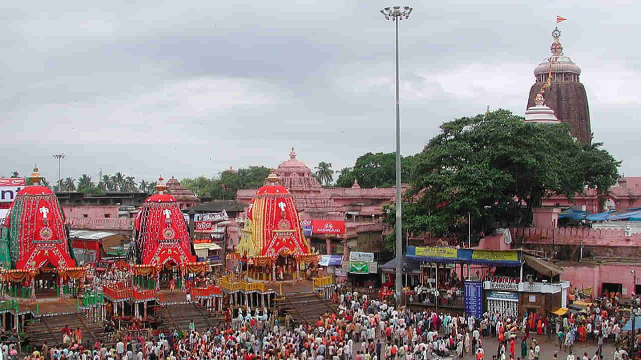 జగన్నాథ రథయాత్రలో తొక్కిసలాటపై సర్కార్ సీరియస్.. జిల్లా కలెక్టర్, ఎస్పీలపై వేటు