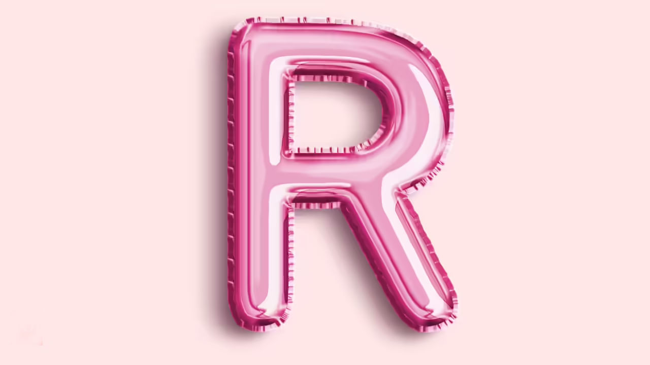 అందుకే వీరిలో అతి మంచితనం కూడా మంచిది కాదు అని చెబుతున్నారు పండితులు. ఇక వీరి ప్రేమ విషయానికి వస్తే, వీరు చాలా ప్రశాంతమైన జీవితాన్ని కోరుకుంకటారు. ప్రేమలోనూ కూడా వీరు ఎక్కువగా ప్రశాంతతను కోరుకుంటారు. ప్రేమపై మంచి నమ్మకంతో ఉంటారు. అంతే కాకుండా వీరి ధైర్యం, మంచితనం ప్రతి ఒక్కరినీ ఆకట్టుకుంటుంది. ఇక వీరు మంచి రొమాంటిక్ పర్సన్స్ లా కనిపించడం వలన తమ భాగస్వామి ఎప్పుడూ వీరితో ఆనందంగా కలిసి ఉండటానికే ఇష్టపడుతుంది.