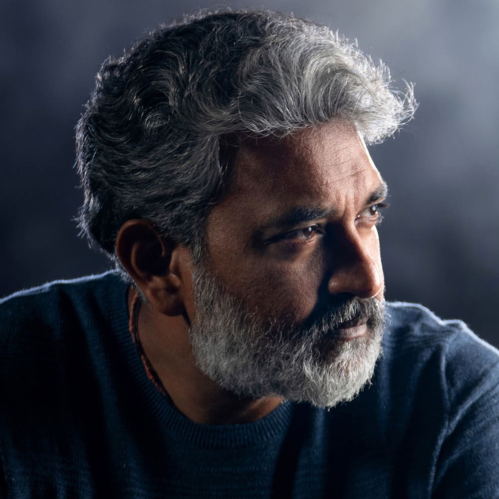 ఈ వీడియో గేమ్‌లో రాజమౌళిని ది అడ్వెంచరర్‌గా, కార్తికేయను అడ్వెంచరర్ సన్‌గా చూపిస్తున్నారు. ఇప్పటికే వీటికి సంబంధించిన వీడియోలు వైరల్ అవుతున్నాయి. రాజమౌళి, హిడియో కొజిమా మధ్య అనుబంధం 2022లో RRR సమయంలో మొదలైంది. 
