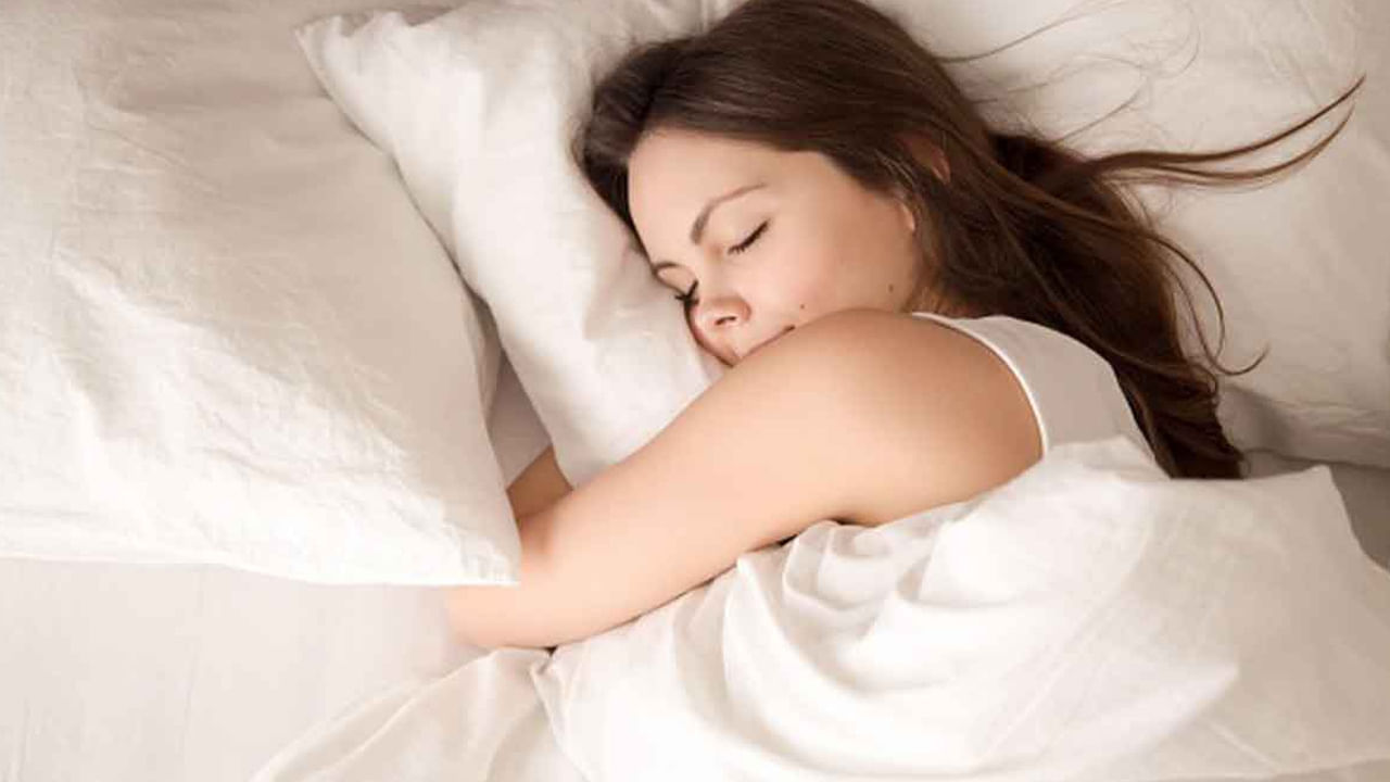 సరిగ్గా నిద్ర పట్టడం లేదా? ప్రశాంతమైన నిద్ర కోసం ఈ సింపుల్‌ టిప్స్‌ ట్రై చేయండి..!