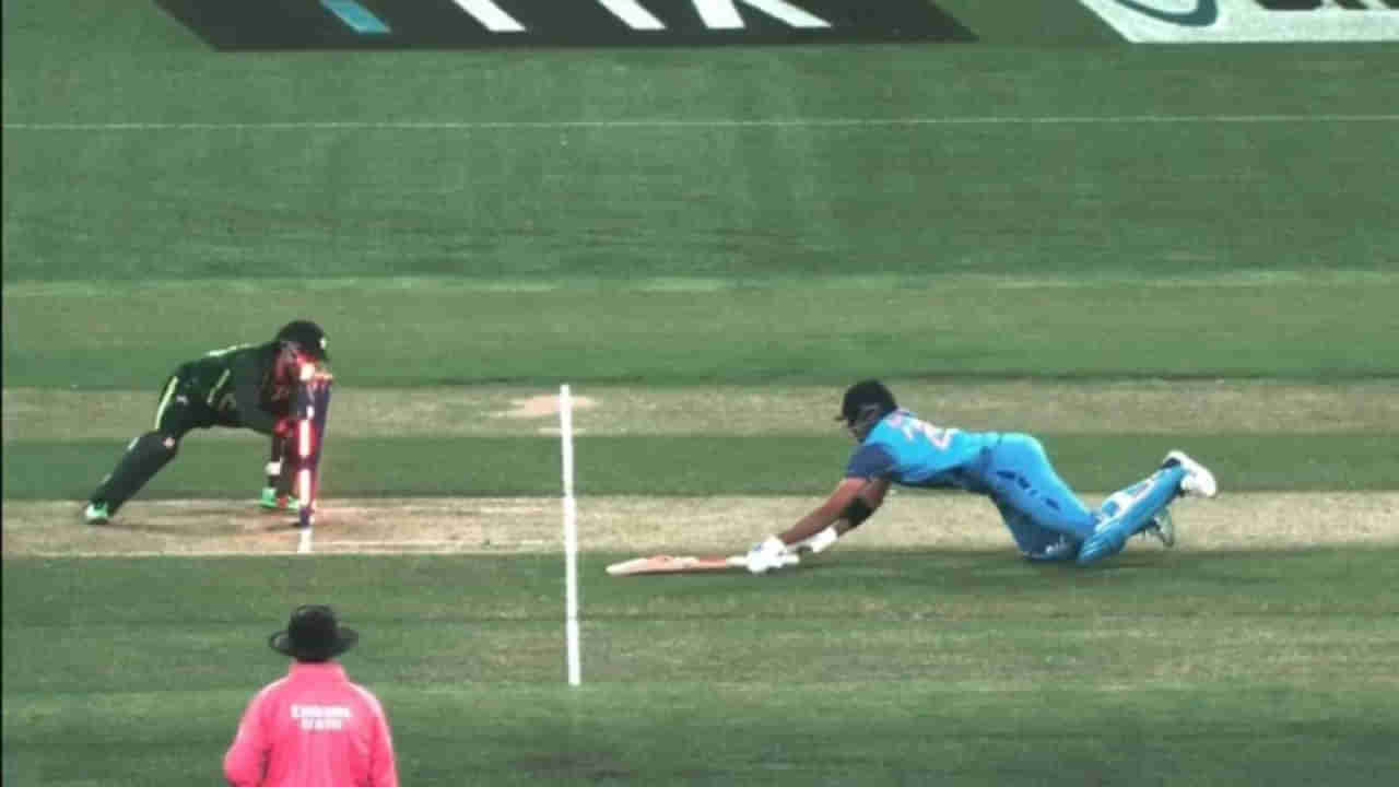 Video: ఇదేందయ్యా ఇది ఒకే త్రోకి రెండు రనౌట్ లు! క్రికెట్ లో అరుదైన సంఘటన..