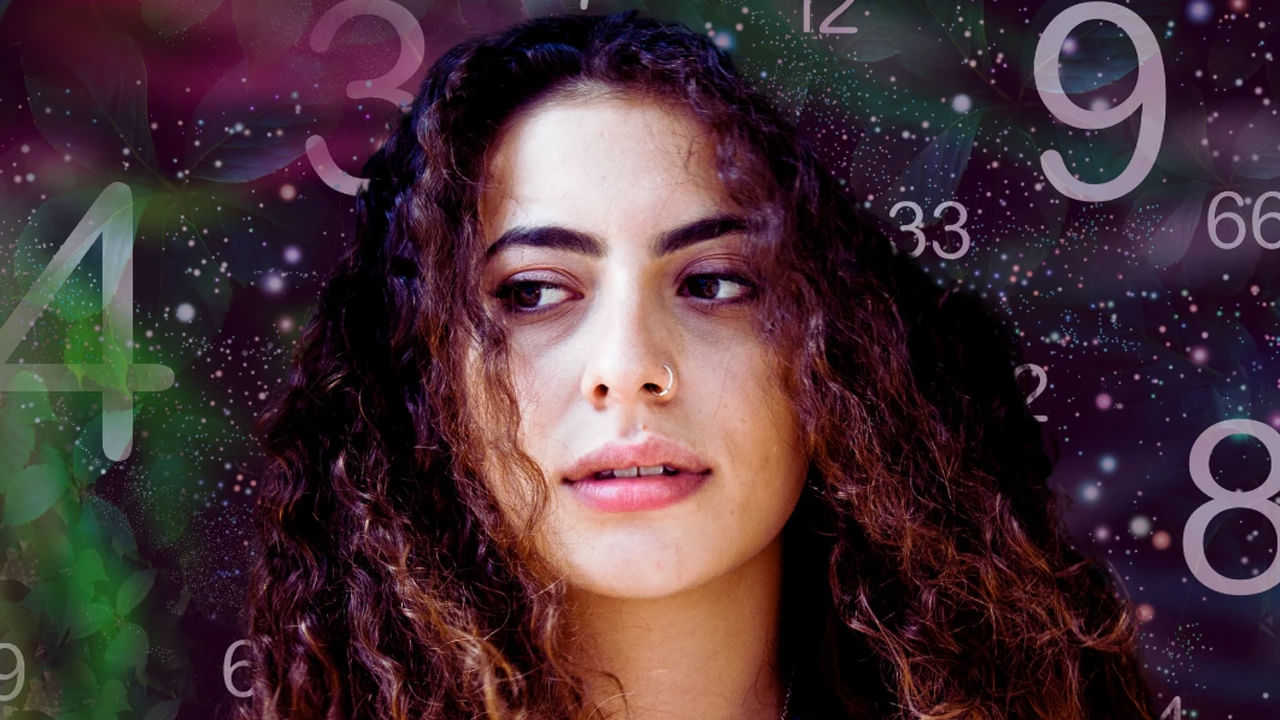 అంతే కాకుండా ఎస్ లెటర్‌తో పేరు మొదలయ్యే వ్యక్తులు ఎలాంటి క్లిష్టపరిస్థితినైనా సులభంగా ఎదుర్కొంటారంట. సహాయం చేయడంలో కూడా వీరు ముందుంటారంట. దాన ధర్మాలు చేయడానికి వీరు ఎక్కువ ఆసక్తి చూపుతారంట. అంతే కాకుండా ఈ అక్షరంతో పేరు మొదలయ్యే వ్యక్తులు దేనిలో వర్క్ చేసినా సరే, తమ ప్రతిభతో మంచి మార్కులు సంపాదించుకుంటారంట. వీరి కలివిడితనమే వీరికి మంచి చేస్తుందంట.