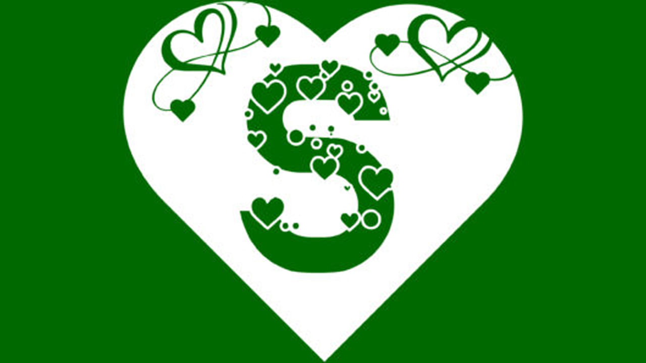 ఇక ఈ ఎస్ లెటర్‌తో పేరు ప్రారంభమయ్యే వారి వివాహ జీవితం మాత్రం చాలా అద్భుతంగా ఉంటుందంట. చాలా ఆనందంగా జీవితాన్ని సాగిస్తారంట. కొన్ని సార్లు అనుకోని సంఘటనలు ఎదురైనప్పటికీ, వాటి నుంచి బయటపడి తమ లైఫ్‌ను సంతోషంగా లీడ్ చేస్తారని చెప్తున్నారు సంఖ్యాశాస్త్ర నిపుణులు.