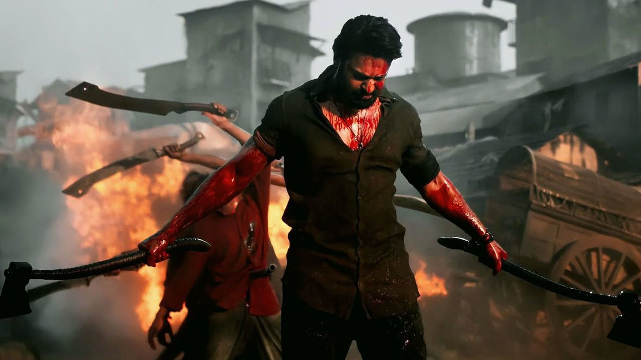 టీజర్ విడుదలైన 24 గంటల్లో టాప్ వ్యూస్ సంధించిన సినిమాగా నిలిచింది 'సలార్ పార్ట్ 1: సీజ్ ఫైర్'. ఈ మూవీ టీజర్ 24 గంటల్లో 83 మిలియన్ వ్యూస్‎తో రికార్డు క్రియాట్ చేసింది. 2023లో ప్రభాస్ హీరోగా ప్రశాంత్ నీల్ తెరకెక్కించిన ఈ సినిమా బ్లాక్ బస్టర్ అయింది. 700 కోట్లకు పైగా వసూళ్లు సంధించింది.