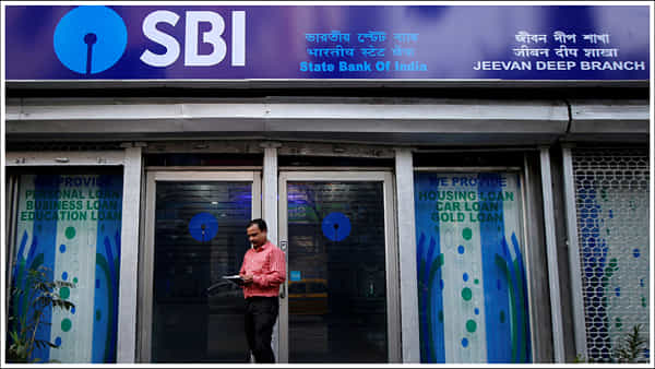 SBI: ఈ నంబర్ల నుండి వచ్చే కాల్స్ మాత్రమే నిజమైనవి.. లేకుంటే మోసపోతారు.. ఫోన్ నంబర్ల విడుదల!