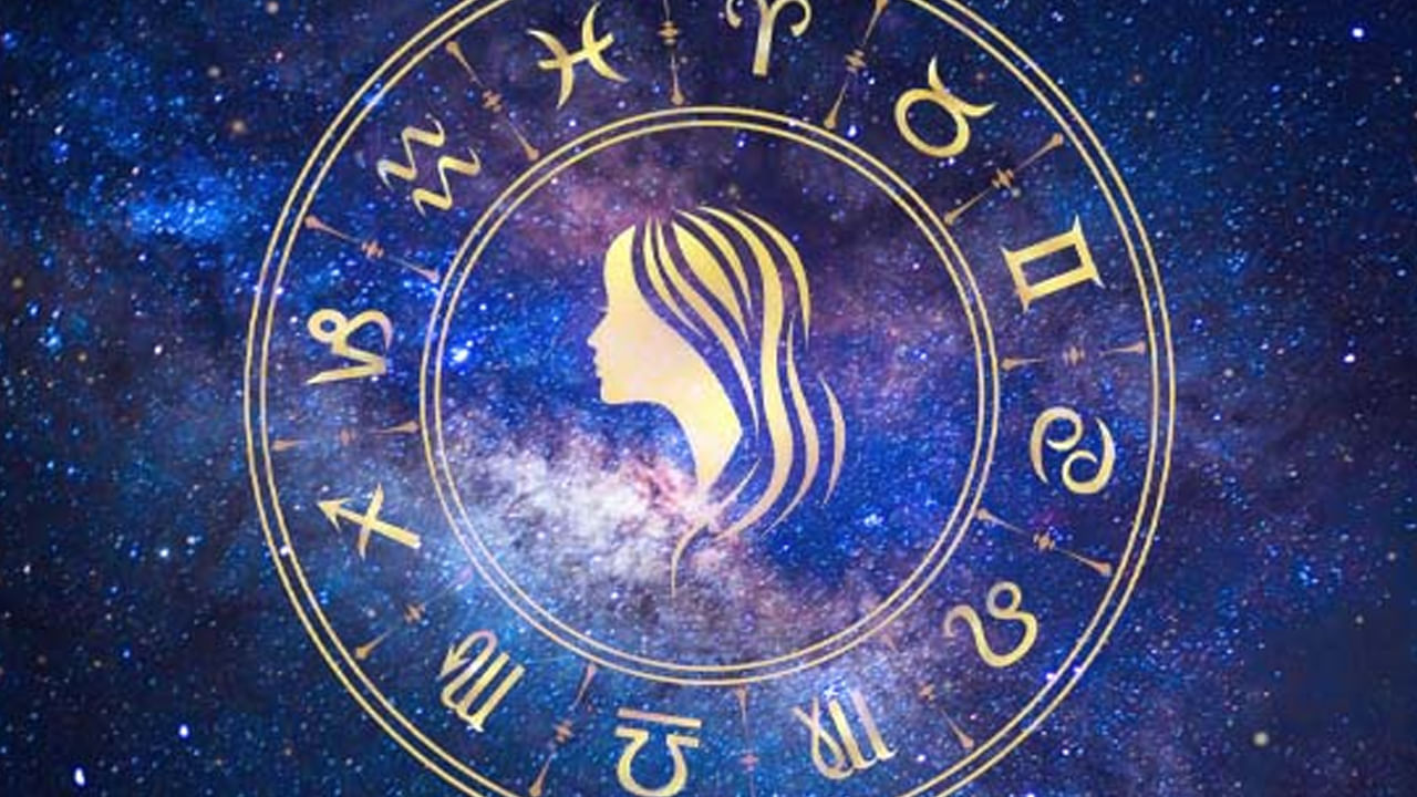 కుంభ రాశి : శని, గుర గ్రహాల కలయిక వలన కుంభరాశి వారు ఆర్థికంగా దృఢంగా ఉంటారు. ఇంటా బయట సానుకూల వాతావరనం ఏర్పడుతుంది. భార్యభర్తల మధ్య ప్రేమ మరింత బలపడుతుంది.విద్యార్థులు, పోటీ పరీక్షలకు ప్రిపేర్ అయ్యేవారు ఫస్ట్ క్లాస్ లో రావడం ఖాయం. అంతే కాకుండా నిరుద్యోగులు ఉద్యోగాన్ని పొందుతారు. ఇంట్లో సంతోషకర వాతావరణం ఏర్పడుతుంది.