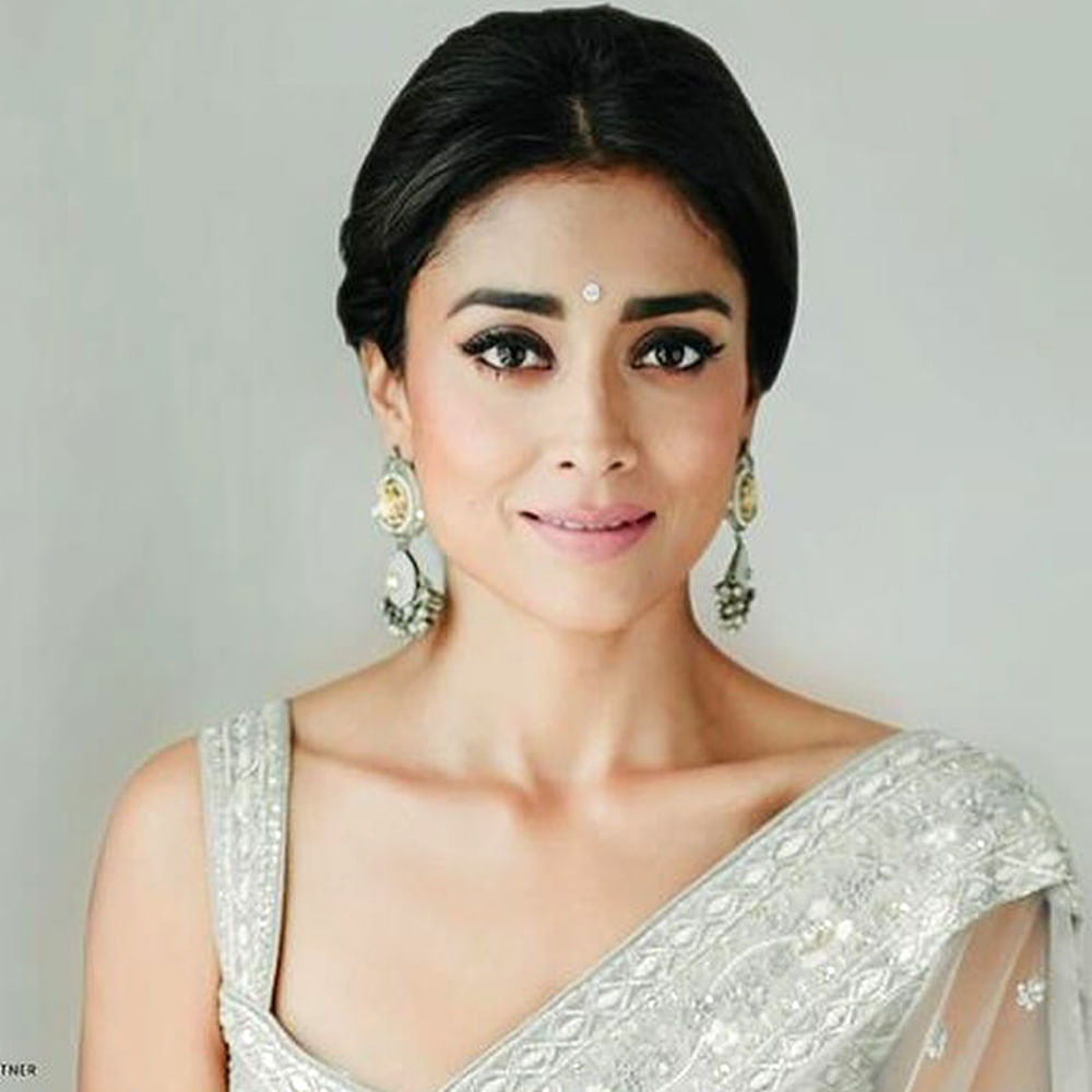 Shriya Stuns