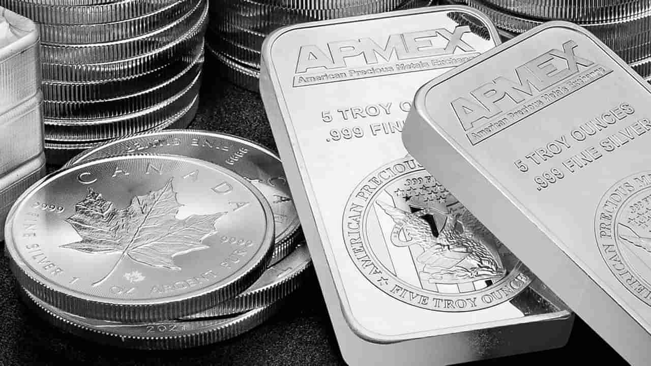 Silver Investment Boom: రికార్డుల మీద రికార్డ్ సృష్టిస్తోన్న వెండి ధర.. దీపావళి నాటికి కిలో ఎంతకు చేరుకుంటుందో తెలిస్తే షాక్..