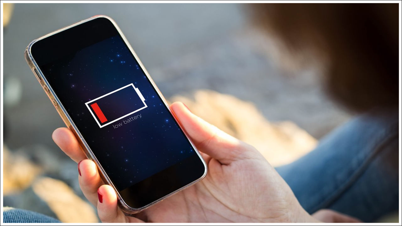 Tech Tips: స్మార్ట్ఫోన్ బ్యాటరీ త్వరగా అయిపోతుందా? బ్యాటరీని ఆదా చేయడానికి 10 ఉత్తమ చిట్కాలు!
