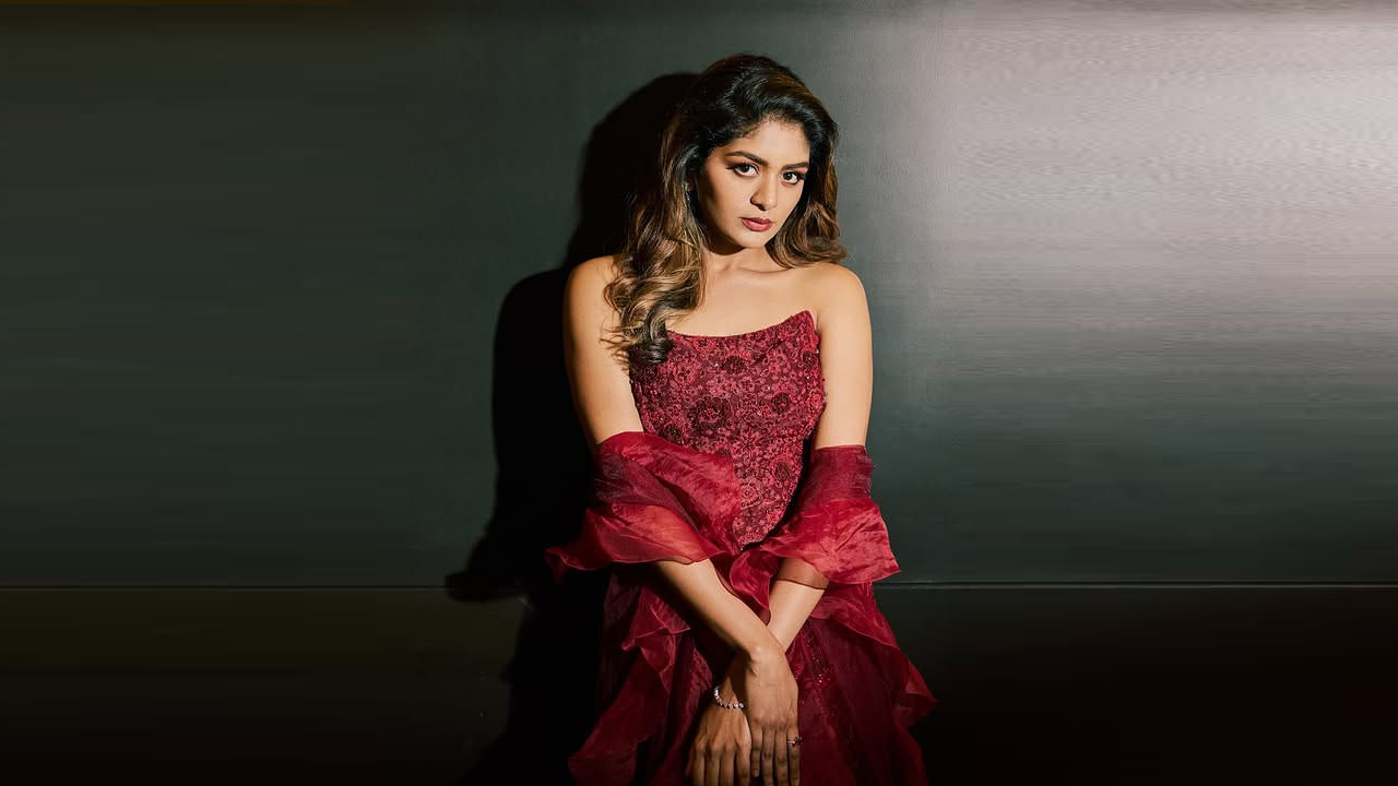 Stunning Aditi Shankar
