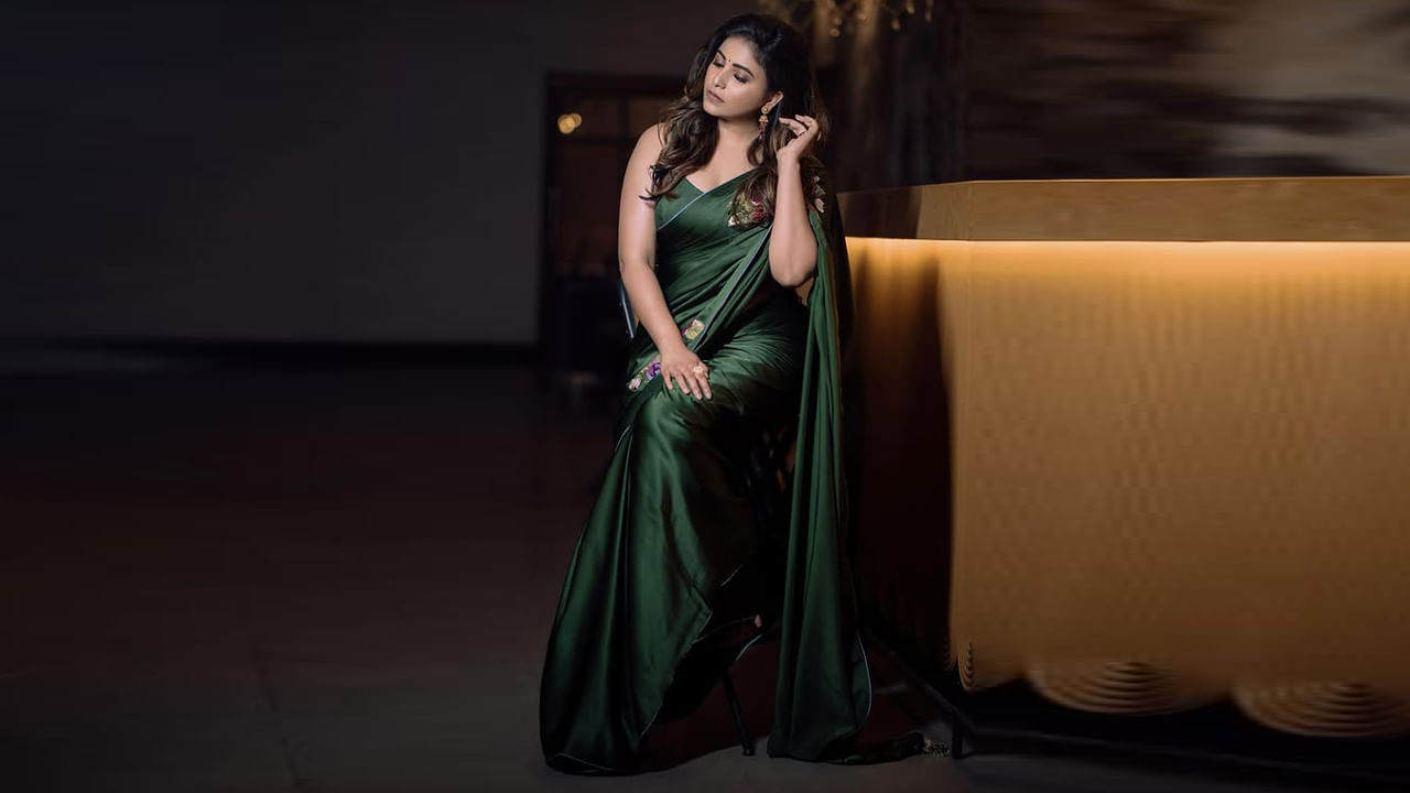 2024లో గీతాంజలి మళ్లీ వచ్చింది, గ్యాంగ్స్ అఫ్ గోదావరి చిత్రాల్లో నటించిన. ఈ ఏడాది గేమ్ చెంజర్, మదగజరాజ సినిమాల్లో కనిపించింది. అదే ఏడాది బహిస్కరణ అనే ఓ వెబ్‎సిరీస్ చేసి ఆకట్టుకుంది ఈ అందాల తార.