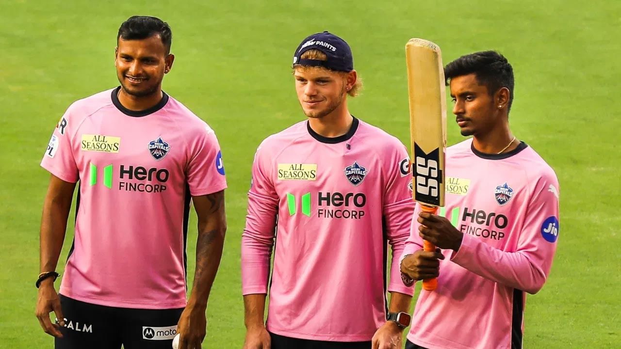 IPL 2025: అందుకుంది రూ. 11 కోట్లు.. ఆడింది కేవలం 2 మ్యాచ్‌లు.. ఎవరు, ఎందుకో తెలుసా?
