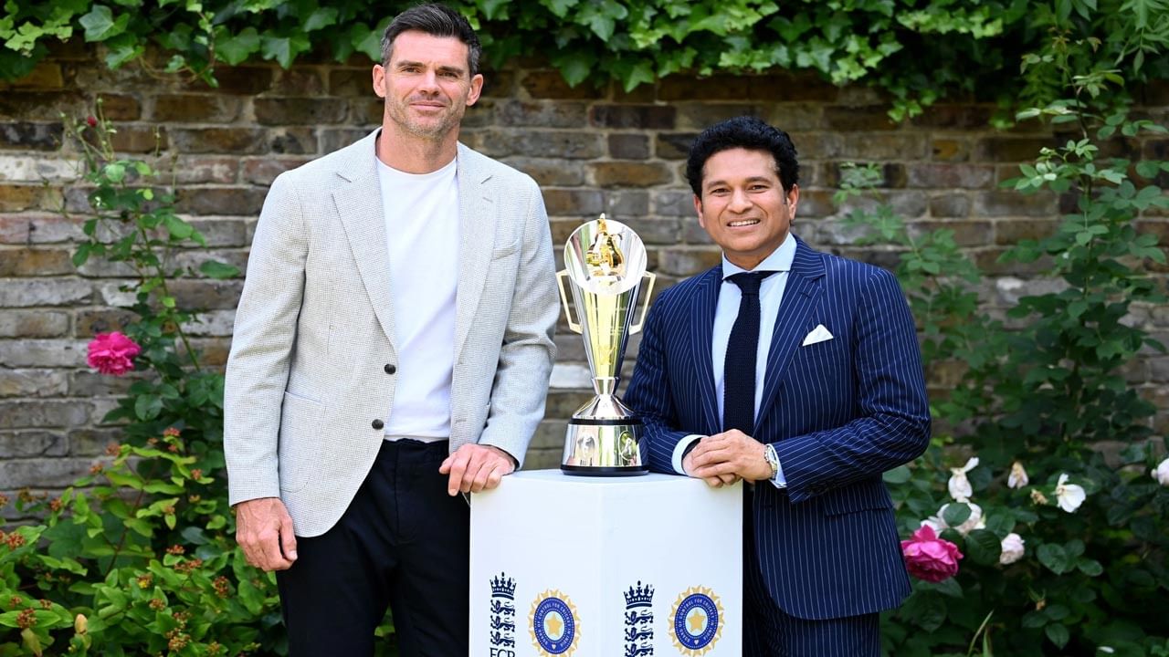 ఈ కొత్త ట్రోఫీని గురువారం జూన్ 19, 2025న లండన్లోని లార్డ్స్ క్రికెట్ గ్రౌండ్లో సచిన్, ఆండర్సన్ ఇద్దరూ కలిసి ఆవిష్కరించారు