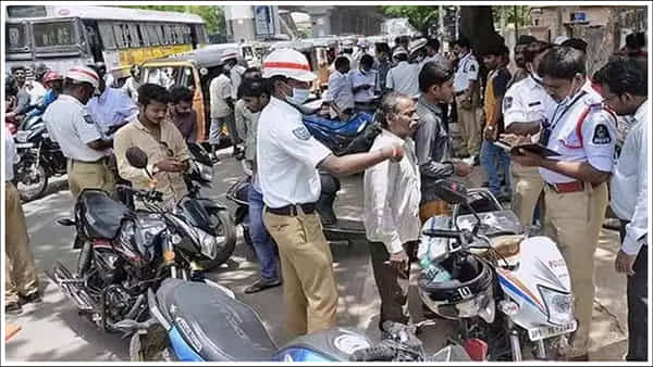 New Traffic Rules: వాహనదారులకు షాక్.. కొత్త ట్రాఫిక్ రూల్స్.. ఈ తప్పు చేస్తే రూ.25 వేల జరిమానా..?
