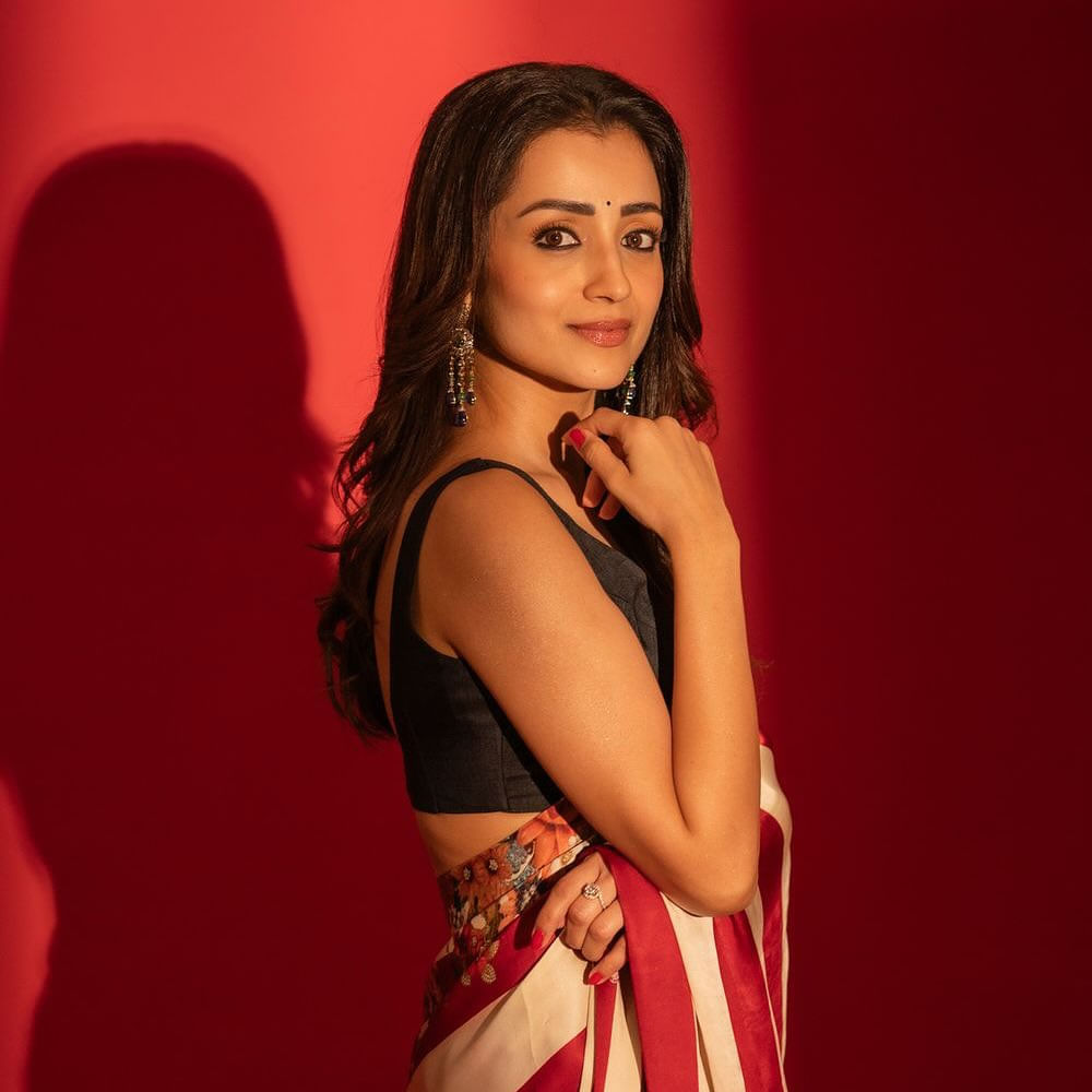 Trisha Looks