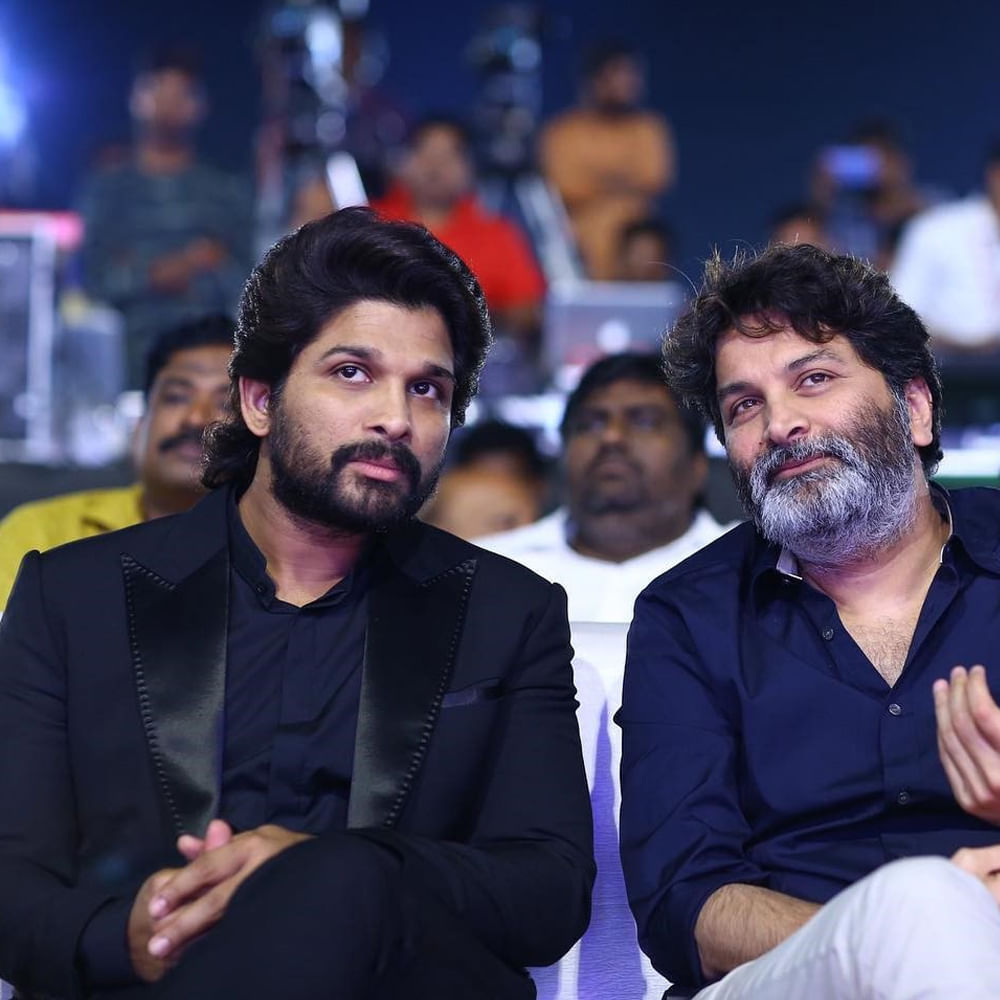ఇద్దరు హీరోల్లో ఎవరు ముందు ఫ్రీ అయితే వాళ్లతో నెక్ట్స్ ప్రాజెక్ట్ను పట్టాలెక్కిస్తారు. అయితే ఆ సినిమా ఎవరితో అన్న విషయంలో క్లారిటీ రావాలంటే మాత్రం మరికొద్ది రోజులు వెయిట్ చేయాల్సిందే.