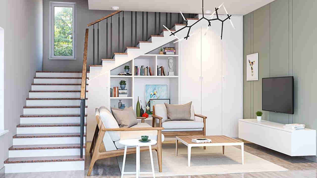 Vastu Tips: ఇంట్లో మెట్ల కింద ఏ వస్తువులు పెట్టాలి? వేటిని పెట్టడం వలన ఇబ్బందులు తలెత్తుతాయో తెలుసుకుందాం..