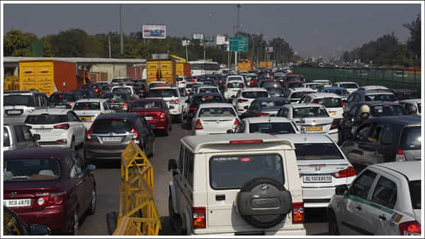 Vehicles Policy: ఆ వాహనాలకు షాకింగ్ న్యూస్.. ఆ ప్రభుత్వం సంచలన నిర్ణయం..!