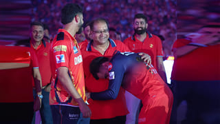 England vs India: తొలి టెస్టుకు ముందే షాక్ లో ఇంగ్లాండ్! గాయంతో స్టార్ పేసర్ దూరం?