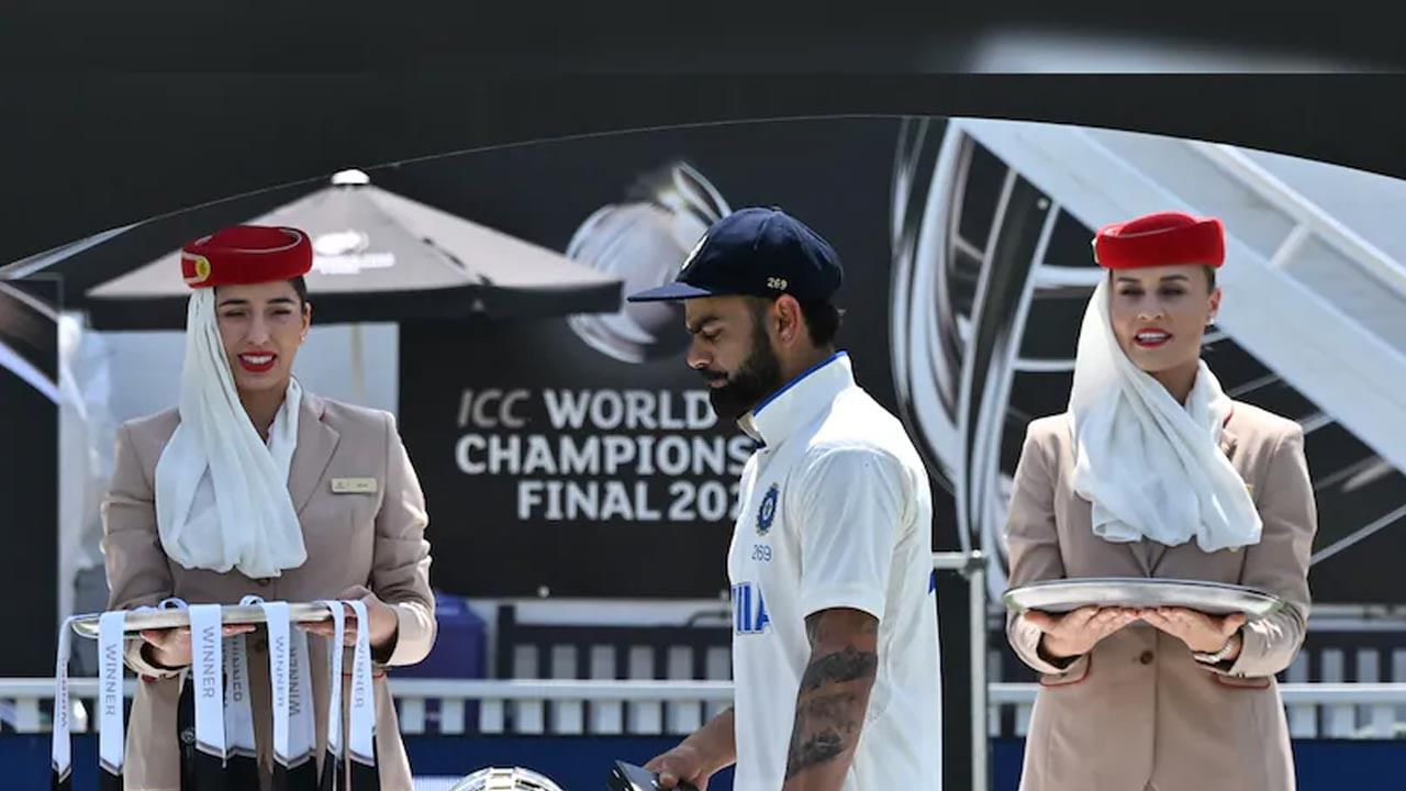 Virat Kohli: కోహ్లీ కెరీర్లో ఒకే ఒక్క లోటు.. అందని ద్రాక్షగా ఆ ట్రోఫీ.. ఆ మచ్చతోనే రిటైర్మెంట్..!