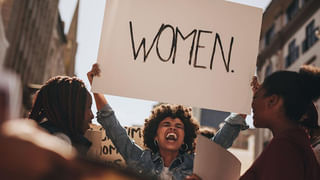 Education: ఈ యూనివర్సిటీలో చేరితే నెలనెలా రూ.24 వేలు మీదే.. విద్యార్థులకు బంపర్ ఆఫర్..