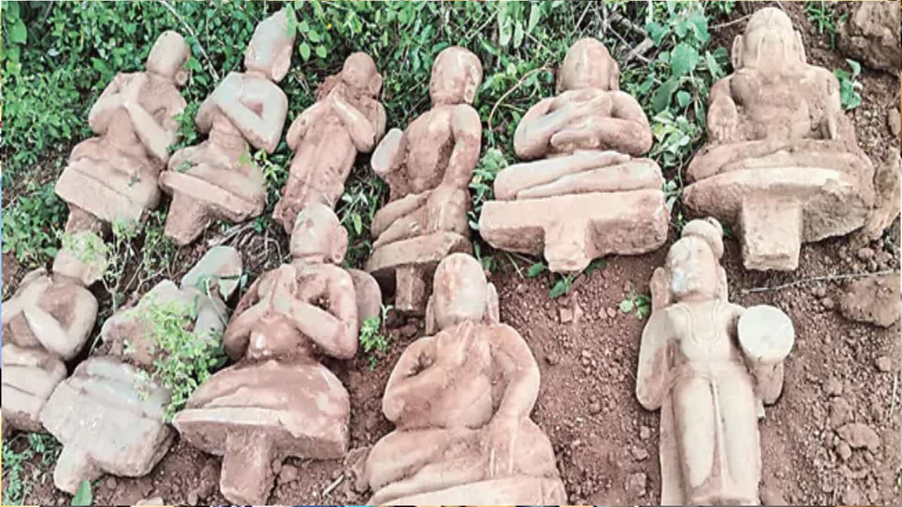 Prakasam: శివాలయం సమీపంలో మట్టి పనులు - ఏం బయటపడ్డాయో తెలిస్తే ఆశ్చర్యపోతారు