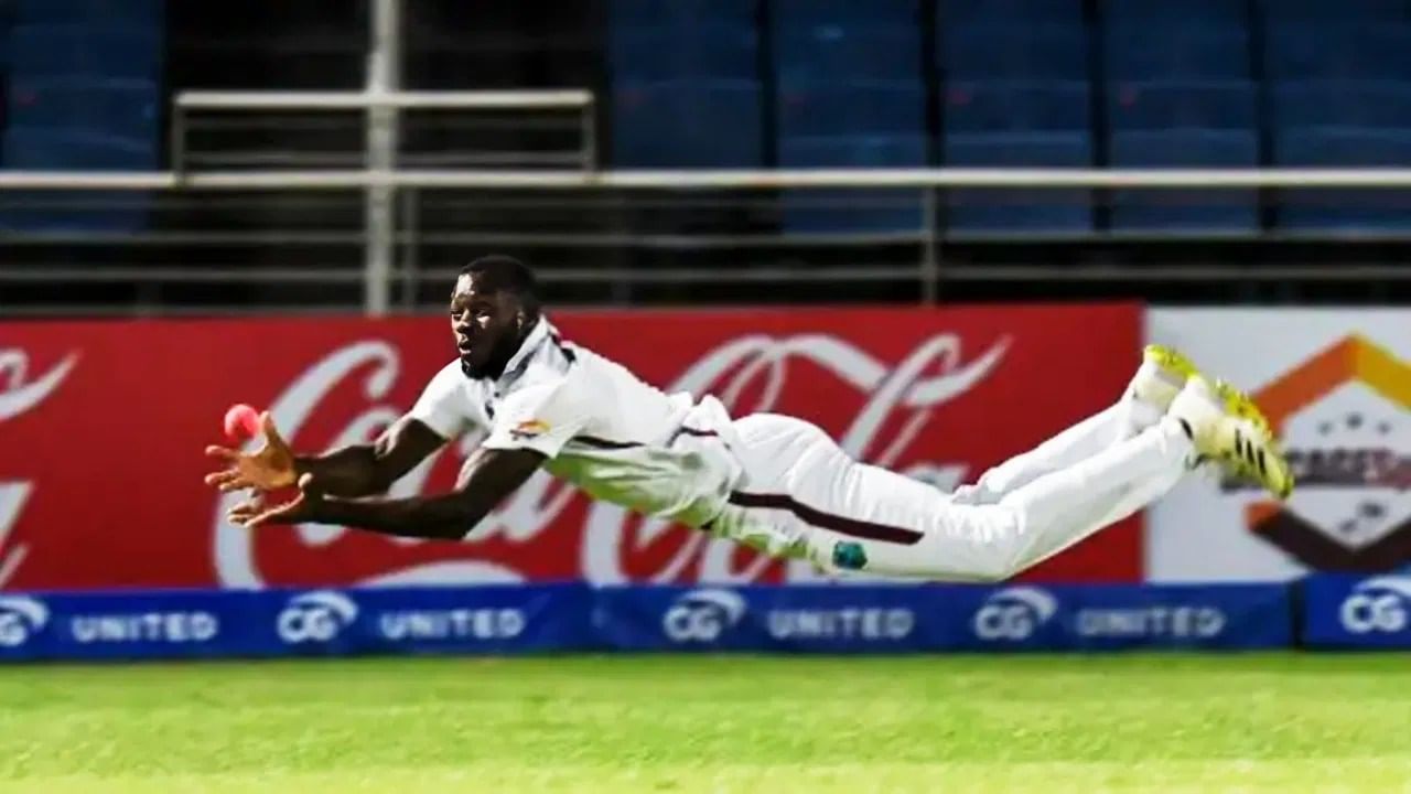 Anderson Phillip : వీడు ఫీల్డర్ కాదు మామ సూపర్ మ్యాన్.. గాల్లో బంతిని పట్టిన విధానం చూస్తే షాకే