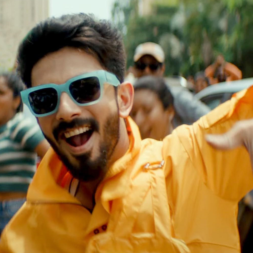 తాజాగా కూలీకి కూడా ఆయనే సంగీతం అందిస్తున్నారు.. పవర్ హౌజ్ పాటతో మరోసారి రప్ఫాడిస్తున్నారు అనిరుధ్. రజినీకాంత్ ఇమేజ్‌ని తన మ్యూజిక్‌తో కొన్నేళ్లుగా మరింత పెంచేస్తున్నారు అనిరుధ్. 