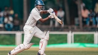 Ravi Shastri  : రవిశాస్త్రీతో బ్రిటీష్ రాయల్ ఫ్యామిలీ మోడల్… ఇంతకీ ఆ మిస్టరీ గర్ల్ ఎవరో తెలుసా ?