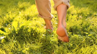 Periods: మొదటి రుతుస్రావం.. యువతులు పక్కాగా తెలుసుకోవాల్సినవి ఇవే