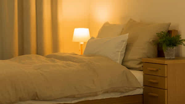Bed Time: నిద్రపోయే ముందు ఇలా చేస్తే కష్టమే.. డేంజర్ జోన్లోకి జారుకున్నట్లే భయ్యే..