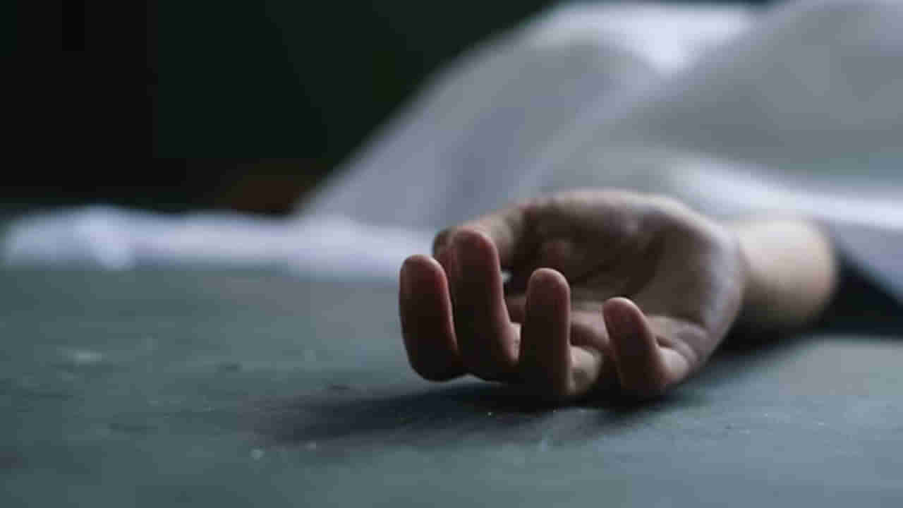 Betting Apps: బెట్టింగ్‌లో డబ్బులు పోగొట్టుకొని ఓ సాఫ్ట్వేర్ ఇంజనీర్ ఆత్మహత్య... మధురానగర్ పోలీస్ స్టేషన్ పరిధిలో ఘటన