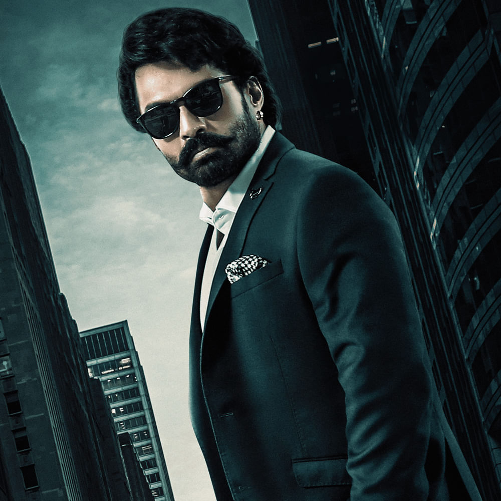 వశిష్ట కూడా అప్పుడదే అన్నారు. కానీ టైమ్ మారుతున్న కొద్దీ సీక్వెల్ గురించి అంతా మరిచిపోయారు. కళ్యాణ్ రామ్ కూడా వేరే సినిమాలతో బిజీ అయిపోయారు. బింబిసార తర్వాత డెవిల్, అమిగోస్, అర్జున్ సన్నాఫ్ వైజయంతి లాంటి సినిమాలు చేసారు.