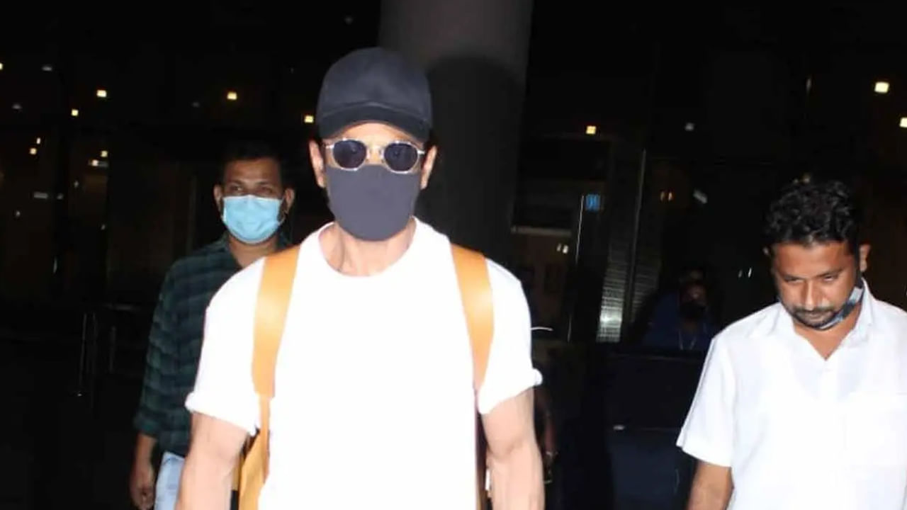 Tollywood: ఒక్కో సినిమాకు వందల కోట్ల రెమ్యునరేషన్.. 7500 కోట్లతో ఇండియాలోనే రిచ్చెస్ట్ హీరో.. ఎవరో తెలుసా?