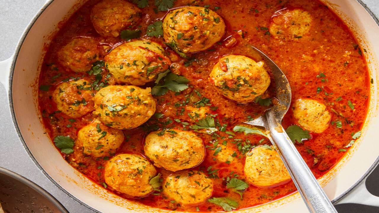 Chicken Kofta: వీకెండ్ స్పెషల్.. చికెన్ కోఫ్తా కర్రీ, ఇలా చేస్తే ఎవరికైనా నోరూరాల్సిందే..